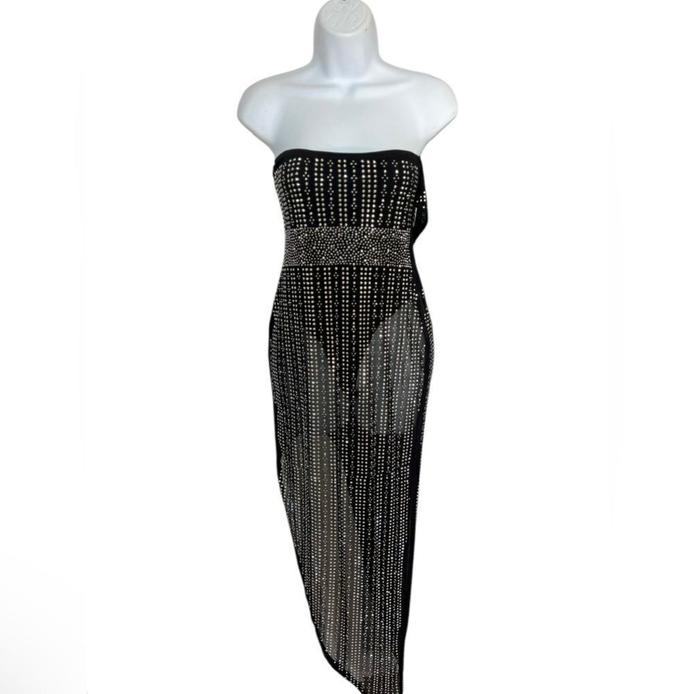Elegant Black Strapless Crystal Gown Size M